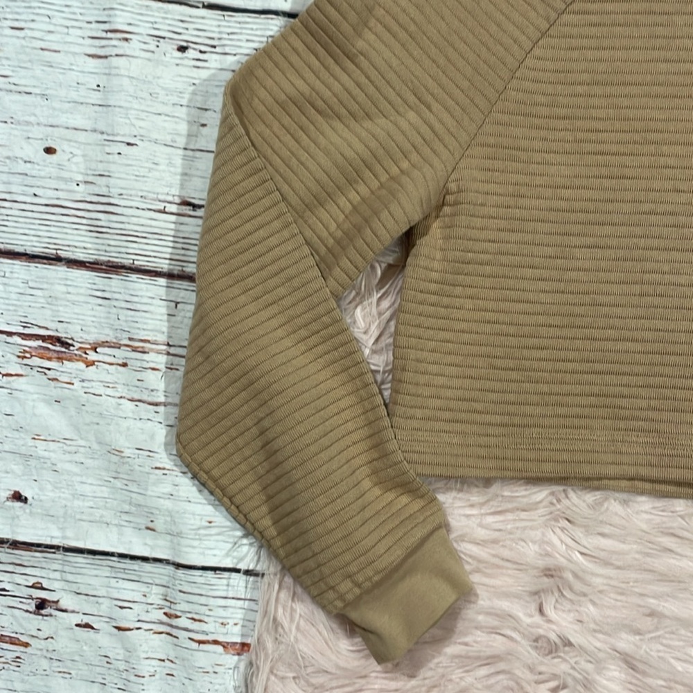 NWT The Range Tan Ripple Ottoman Raglan Sweatshirt - Picture 4 of 9